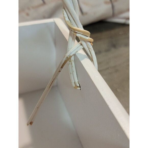 Easter wooden white floral basket AS IS Decor figure - Picture 5 of 9